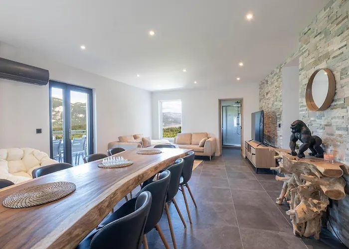 & Terrasse Du Bourget - Jacuzzi Vila Chanaz