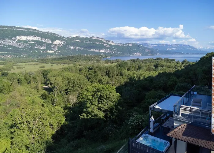 & Terrasse Du Bourget - Jacuzzi * Chanaz